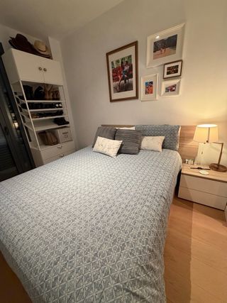 Cama de 150 con canapé,cabecero y mesillas a juego