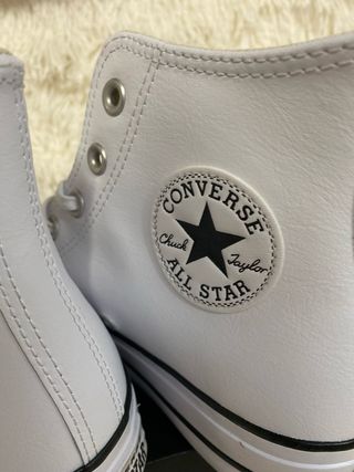 Converse Chuck Taylor Plataforma Piel Blancas