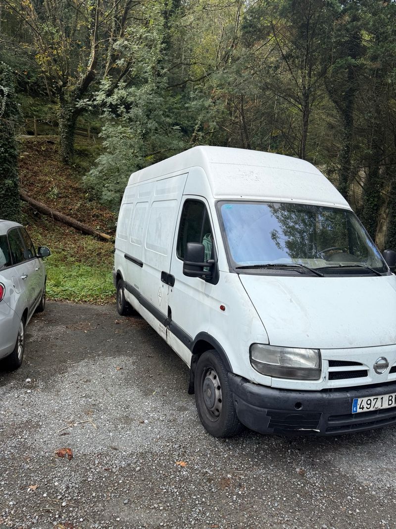Nissan Interstar 2003 - foto 1