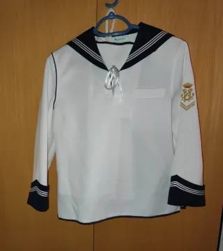 Traje comunión marinero blanco y azul
