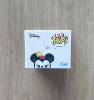 Bitty Pop Funko Disney Minnie Mouse Dorada