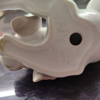 Figura perro porcelana Lladró