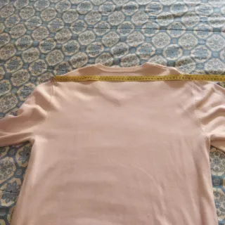 Jersey Hombre Cuello Pico Rosa .Talla XXL