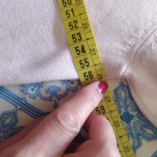 Jersey Hombre Cuello Pico Rosa .Talla XXL