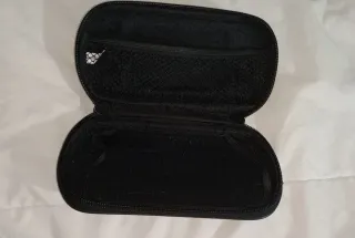 PSP Street + PSP 3000 + 4 juegos, cargador y funda