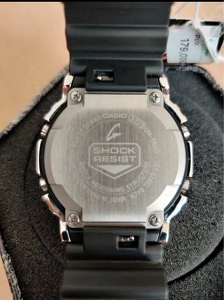 Reloj Casio G-Shock GM5600 Plata/Negro