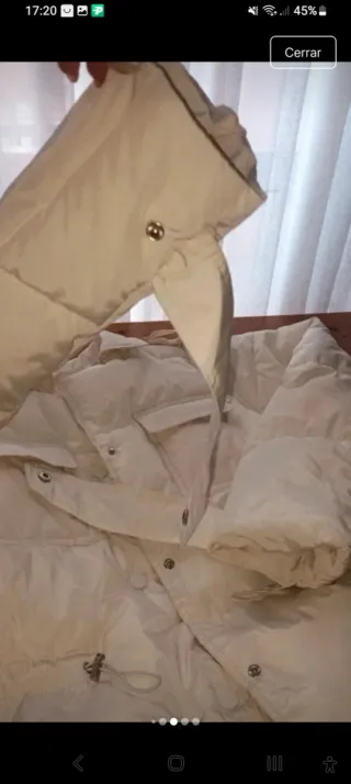 Chaqueta acolchada mujer en tono blanco roto(crema