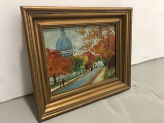 Antiguo cuadro con marco dorado