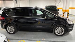Ford S-MAX 2010