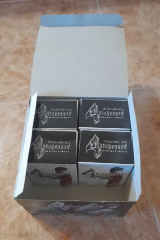 Agatsuma Figuras Biohazard 4 Caja Original