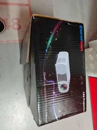 Excelvan mini proyector LED EHD11