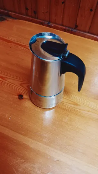Cafetera italiana pequeña