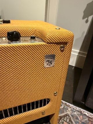 Amplificador Fender Blues Júnior Edição Limitada