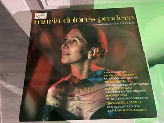 LOTE 4 Vinilos Maria Dolores Pradera