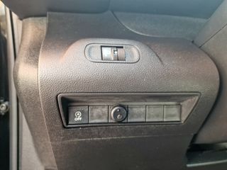 Peugeot Partner 2023 Pro Long 1000KG Etiqueta C