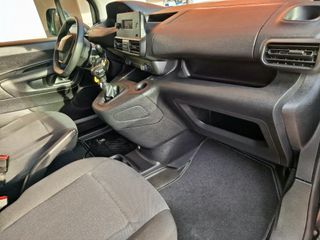 Peugeot Partner 2023 Pro Long 1000KG Etiqueta C