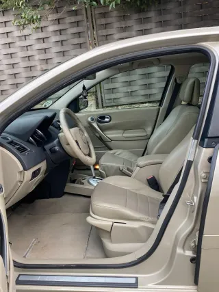 Renault Megane AUTOMÁTICO.