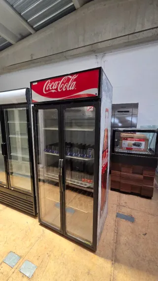 Nevera Vertical Coca-Cola Cristal