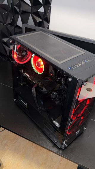 PC Gaming Ryzen 7 GTX 1660 SUPER 16GB RAM+teclado