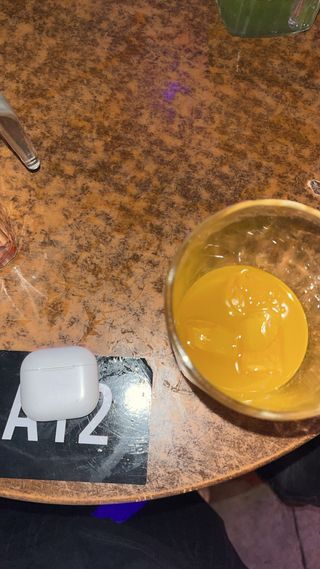 Airpods Apple bianchi