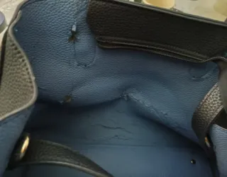 Borsa nera con manici + portamonete