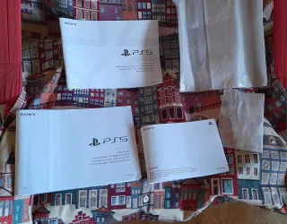 Caja PS5 Edición Especial Fortnite