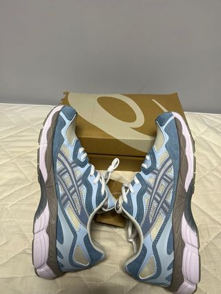 Asics Azul Cielo Beige