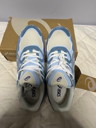 Asics Azul Cielo Beige
