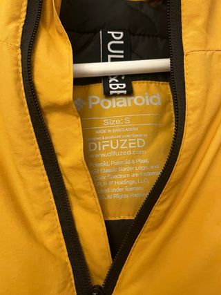 Polaroid x Pull&Bear Anorak Amarillo