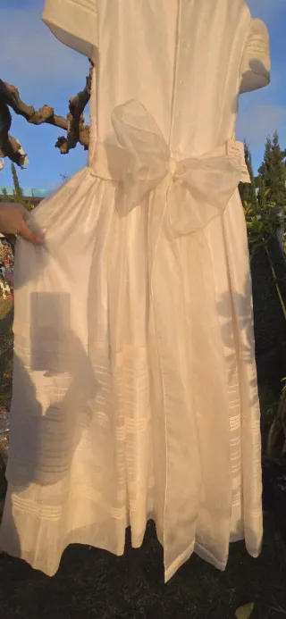 Vestido de comunión niña blanco roto organza y sed