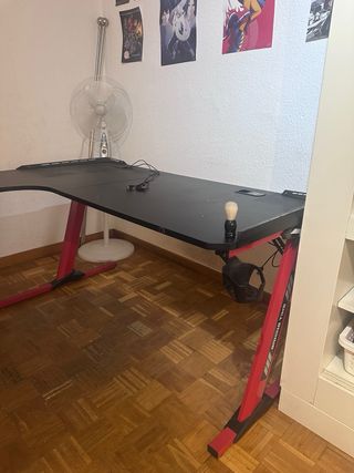 Mesa Gaming UnicView LED RGB 140cm