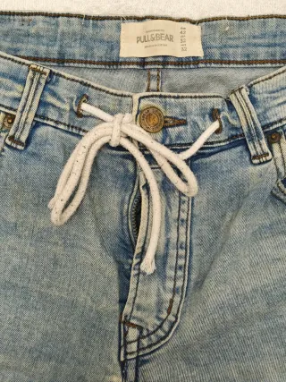 Bermuda vaquera Pull&Bear Talla 32