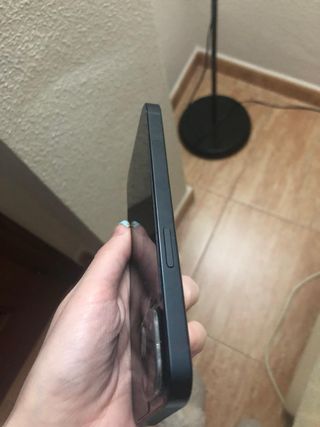 iPhone 13 128GB Medianoche