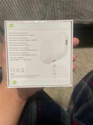 AirPods 2a Gen nuovi e in perfette condizioni