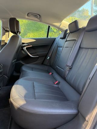 Insignia 2.0 CDTI 2010