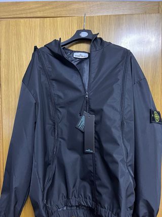 Cortavientos Stone Island Negro Precio negociable