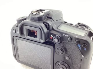 camara digital reflex canon eos 90d