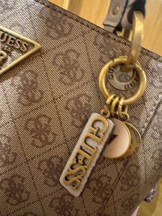 Bolso Guess Beige y Marrón