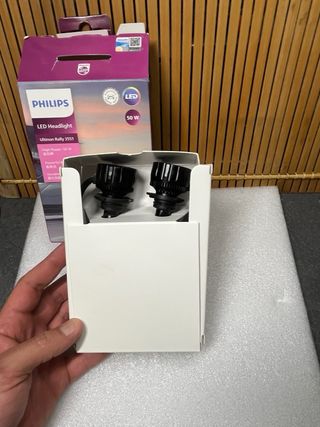 Bombillas LED Philips Ultinon Rally 3551