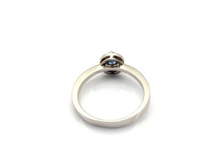 sortija oro 18k con piedra con diamante,zafiro