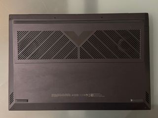 HP Victus 16 PC + alimentatore