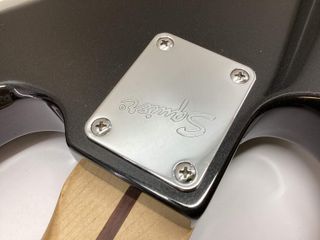 bajo electrico squier precision bass