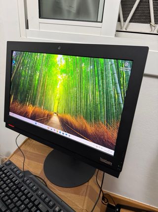 Lenovo ThinkCentre M700z Todo en Uno All in one
