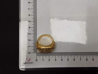 sello oro 18k con piedra con circonita