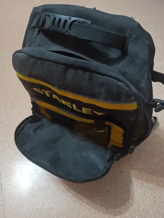 Mochila STANLEY PC y portaherramientas