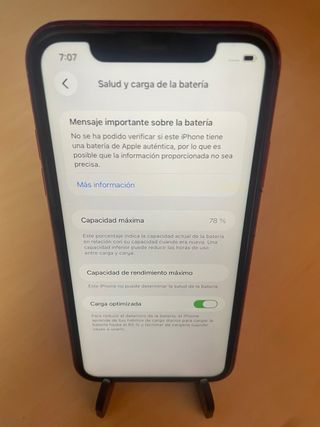 iPhone 11 64GB Rojo