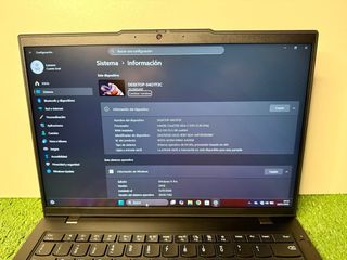 Lenovo ThinkPad – Intel Core Ultra 5 / 16GB RAM