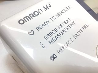 tensiometro omron hem-722c