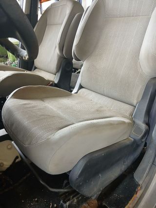 ASIENTO DELANTERO IZQUIERDO PEUGEOT PARTNER TEPEE