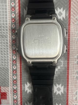 Casio AE-1300WH Reloj Digital Negro